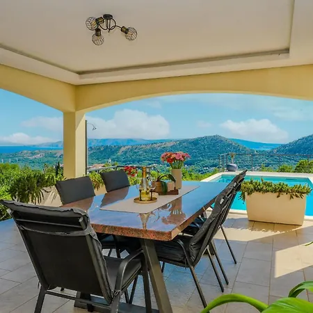 Pepinela - Villa Bribir (Primorje-Gorski Kotar)